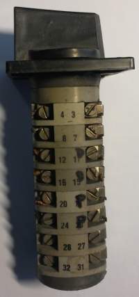 přepínač VS16-2454A8, OBZOR, starší .. cena na dotaz