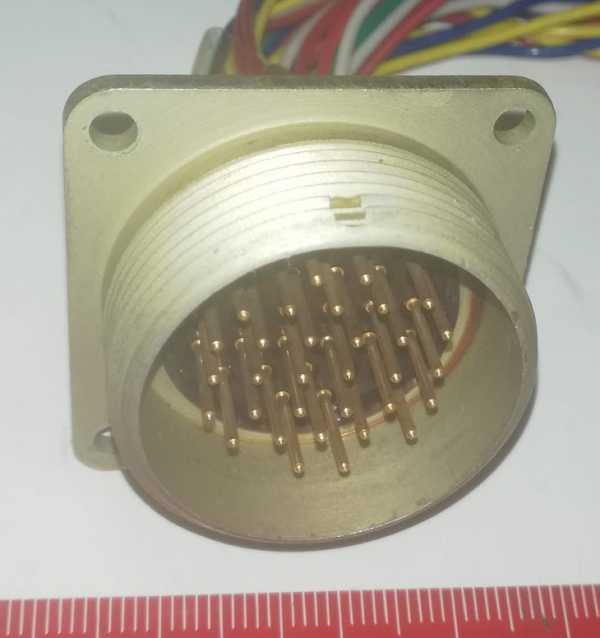 VŠ30B32Š1A - konektor, pájený  .. cena na dotaz / price on request