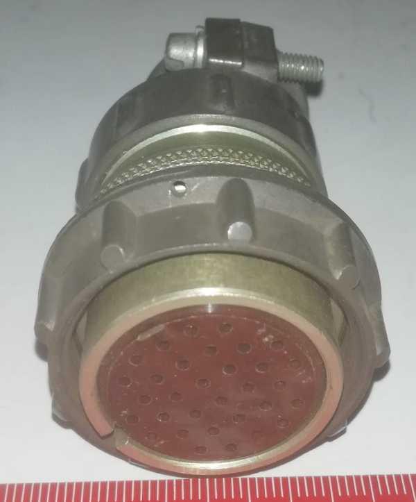 VŠ30KPN32G1 - konektor, nový  .. cena na dotaz / price on request