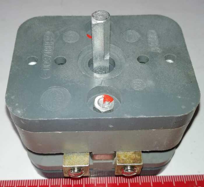 přepínač VS63-2251-A4   OBZOR