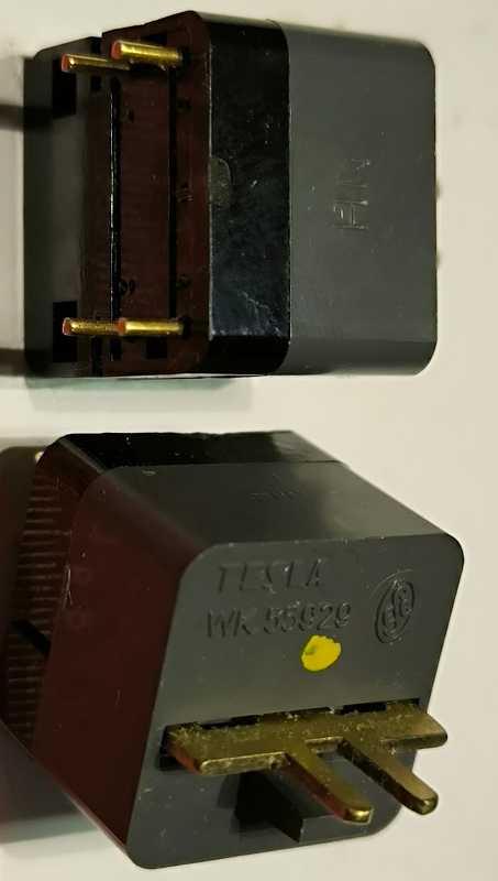 mikrospínač WK55929, starší, pájený .. cena na dotaz / price on request