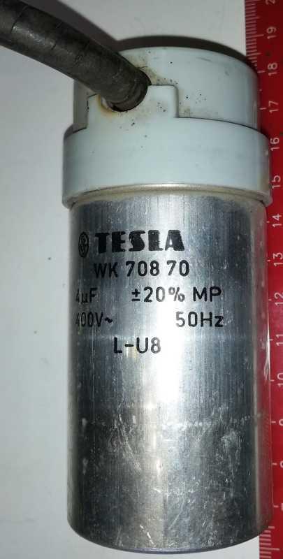 WK70870 4uF 400V 50Hz