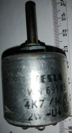 není skladem - WN69185 - 22R - 2W potenciometr TESLA