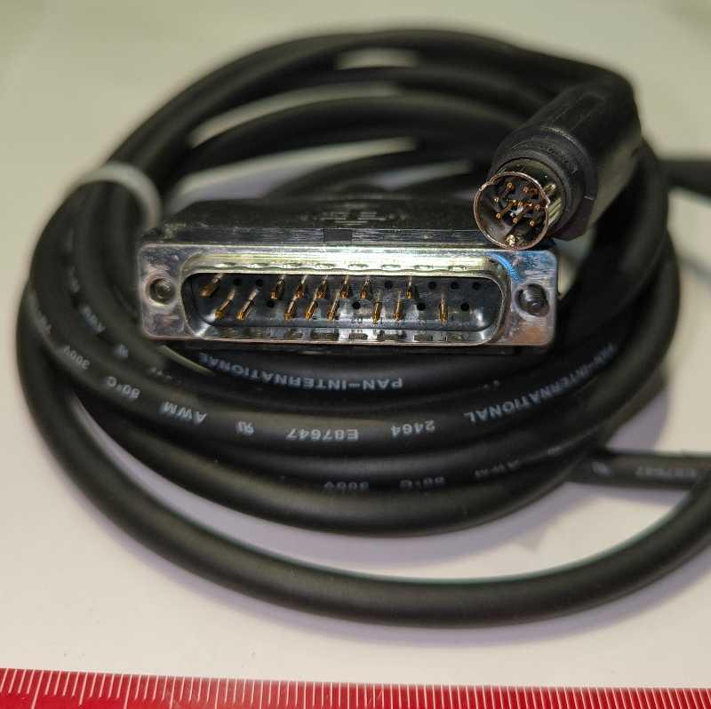 XBT-Z968 XBTZ968 Programming Cable for PLC and XBT SERIES Touch Panel  L = 2.5 m  ... cena na dotaz / price on request