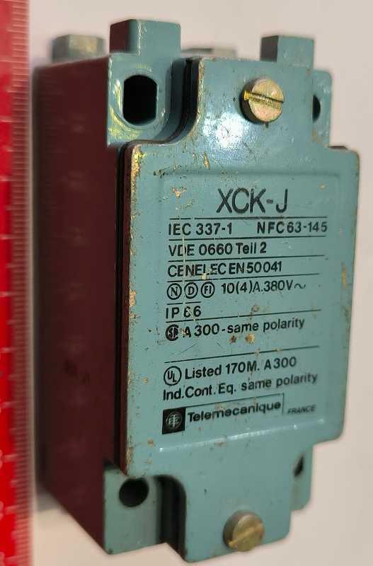 není skladem - XCK-J Telemecanique