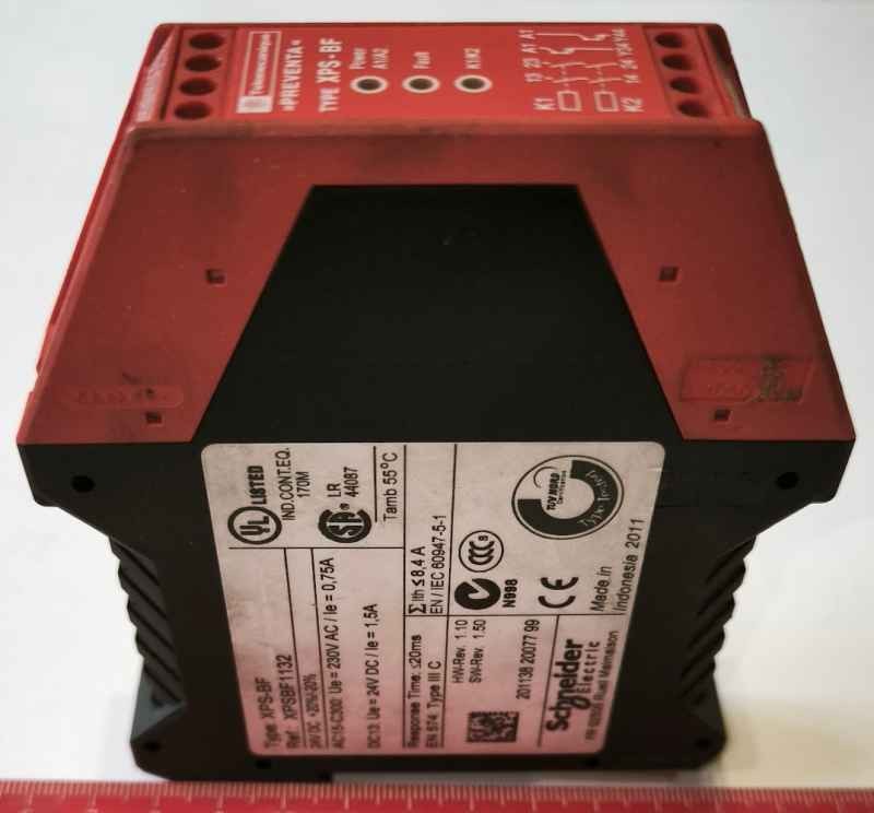 XPSBF1132 - safety module..  .. použitý / used.. cena na dotaz / price on request