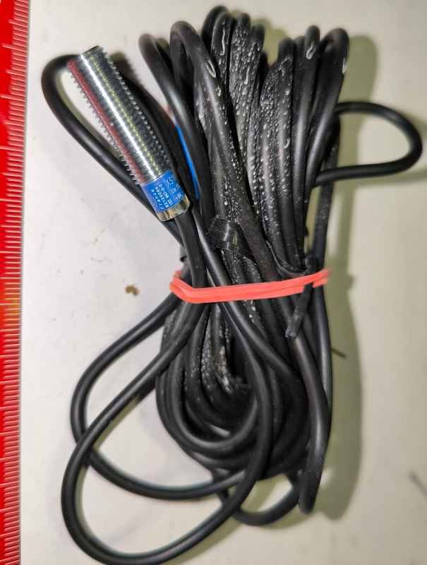 XS1N08PA340L1 -  Telemecanique inductive switch   .. cena na dotaz / price on request