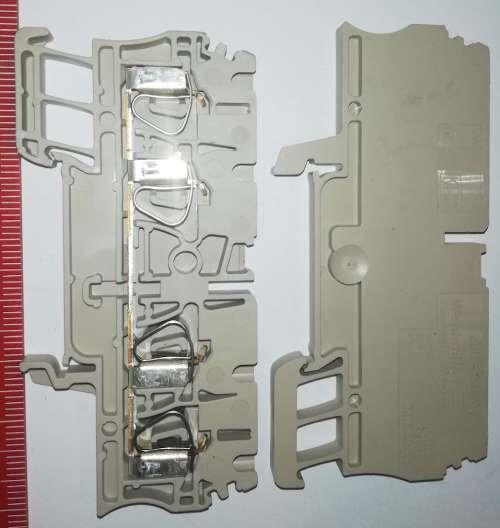 není skladem - svorka ZDU2,5/4AN, modré  .. balení 11ks za 50Kč