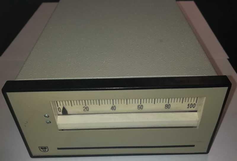 ZPA spínací porovnávací přístroj, 5-105 ohm T33, 140x70x250mm,  netestován . .. cena na dotaz / price on request