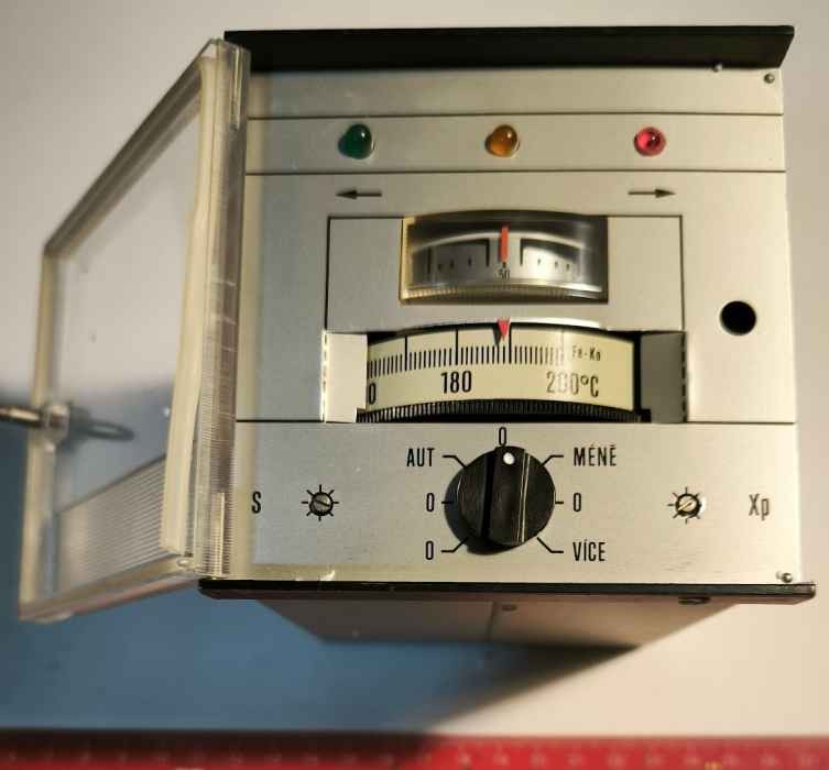 Elektronický regulátor ZPA TRS 41120,  0- 200°C . .. cena na dotaz / price on request