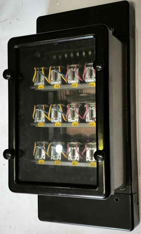 Reléová skříň ZPA Trutnov s ovládáním na 24V, 12 ks relé 3P   .. cena na dotaz / price on request