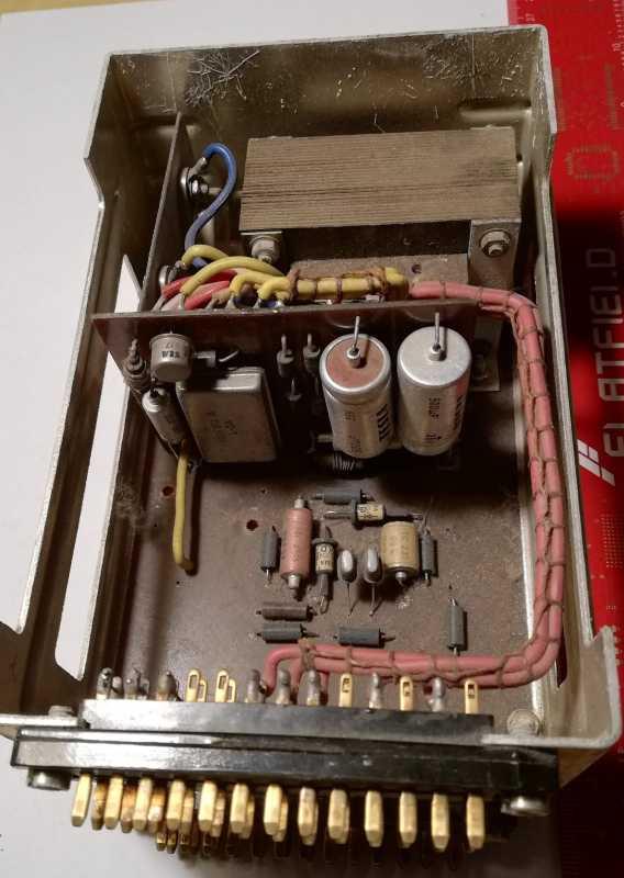 deska na rozebrání, na ND (038), asi zdroj, 2xURS, trafo, ...