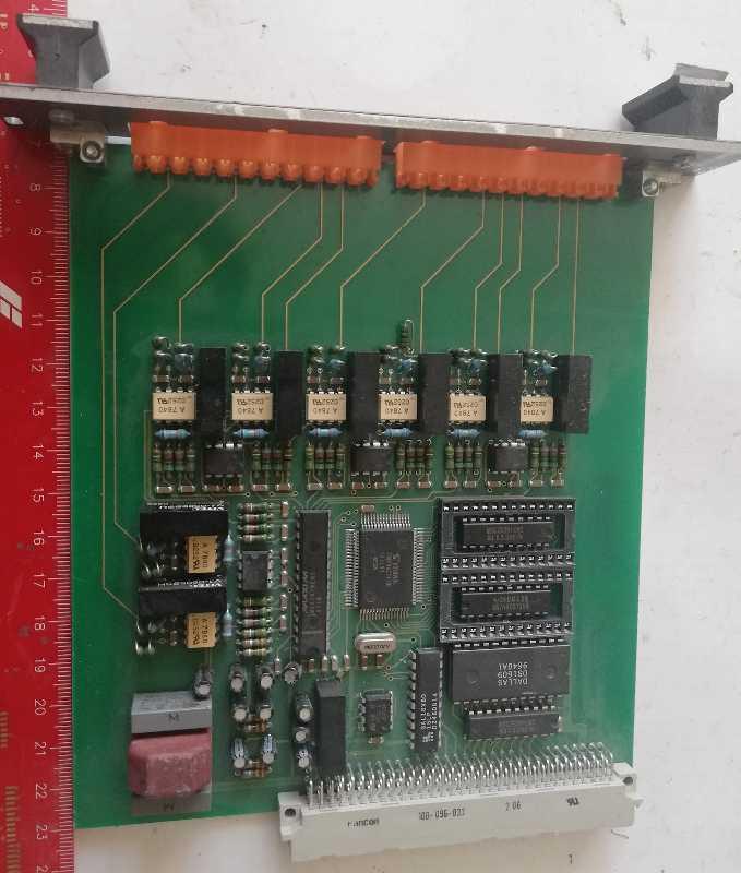 není skladem - deska na rozebrání  ... (070)