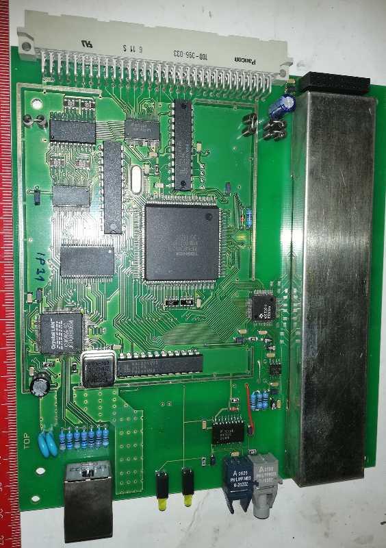 není skladem - deska na rozebrání  (109) ..dle foto