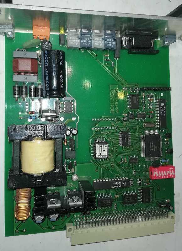 není skladem - deska na rozebrání  (146) ..dle foto