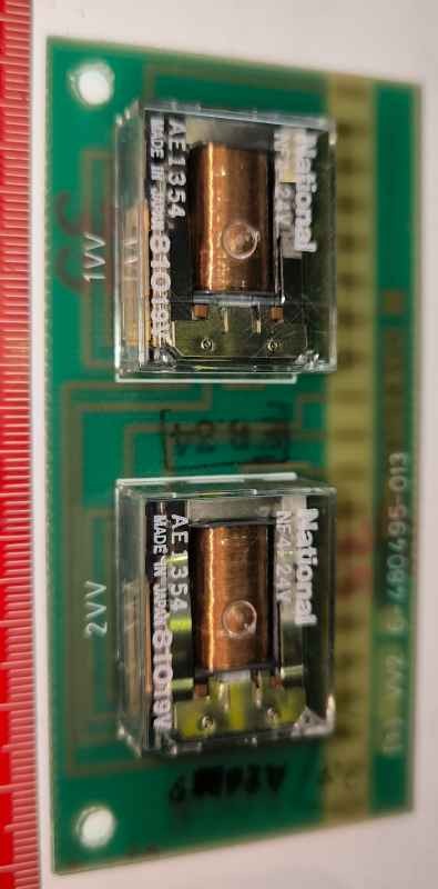 deska osazena  2x relé National NF4-24V dle foto ..VV2 6-480495-013  (deska-202)