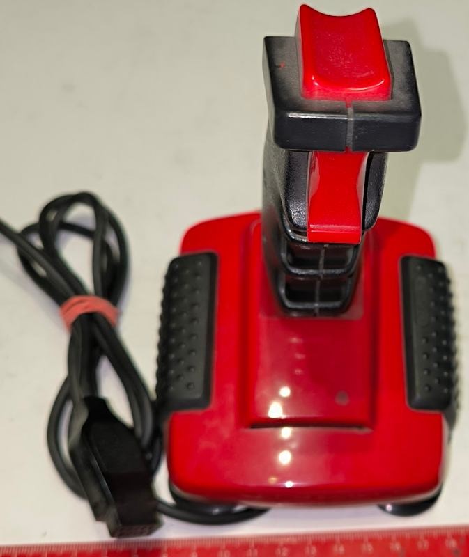 není skladem - Quick Shot II (2) Turbo Deluxe Joystick Controller  .. použitý / used