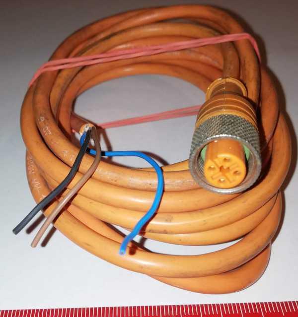 není skladem - kabel s konektorem pro automatizaci (006), 2m, použitý / used