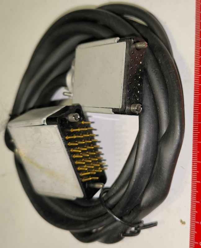 propojovací kábel, délka 2m,  samec DS2111-134-3 - samice DS2111-120-3 + DS2112-2201-3, dle foto  (026)   .. cena na dotaz / price on request