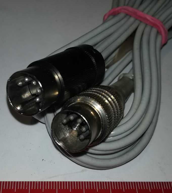 propojovací kablik stíněný, pětikolik DIN 5 vidlice na šroubovací pětikolik 6AF89683, délka 2m