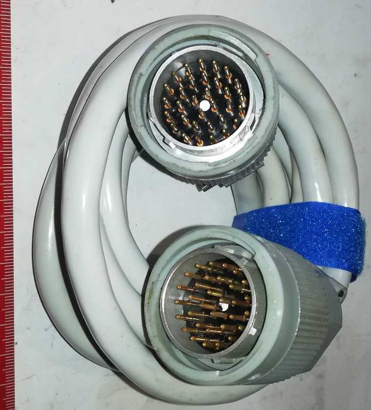 propojovací kablik s konektory, délka 2,4m   .. cena na dotaz / price on request .. (kablik-121)