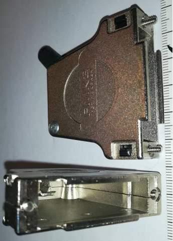 krytka CANON25 D-SUB 25pin -  FCT FMK3 kovová  (odlévaná)