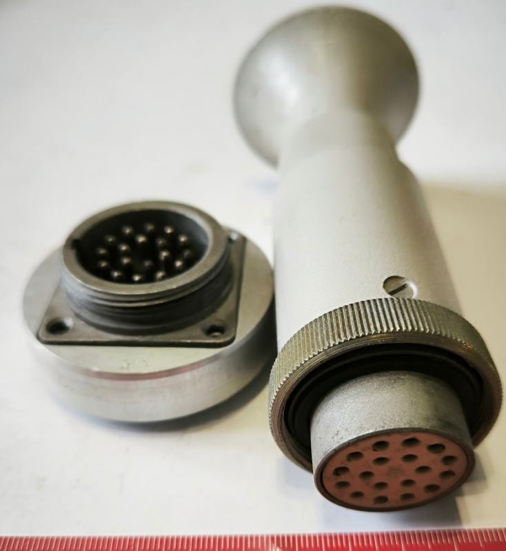 konektor-417 - neupřesněný typ, samec + samice, dle foto, pájené   .. cena na dotaz / price on request