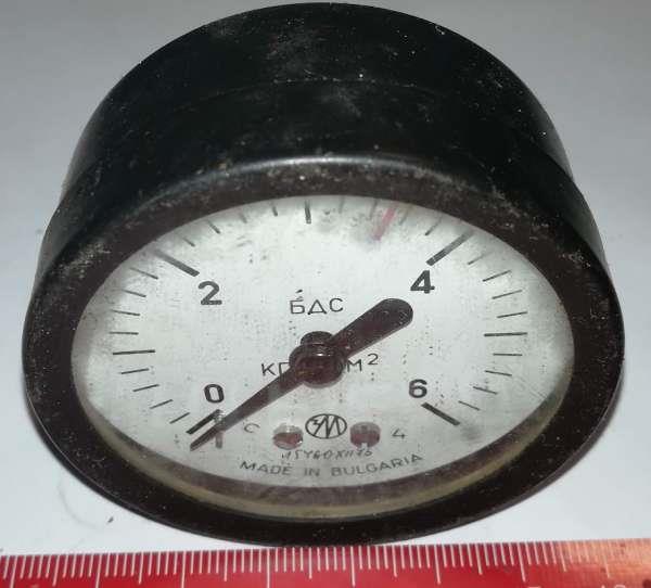 není skladem - manometr Bulgaria, 60mm