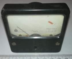 měřicí přístroj 70x70 METRA starší,  .. cena na dotaz / price on request