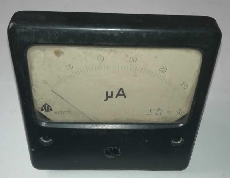 METRA ,  starší MP, stupnice 100uA, rozměr 110x110mm