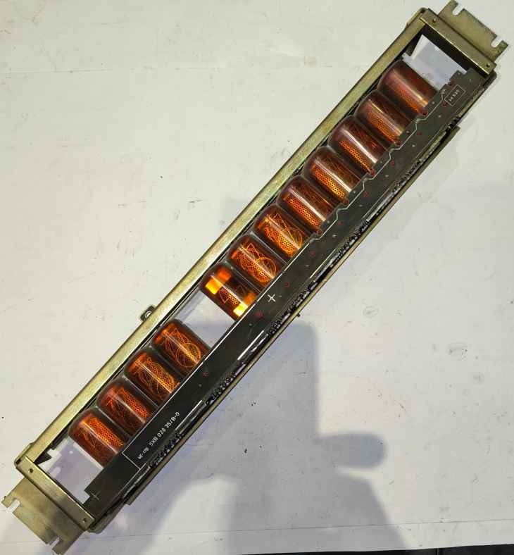 modul  (112), digitrony Z566M - 11x, Z567M - 1x, digitrony v patici, M74141 - 12x, další TTL ...na rozebrání, na ND, ... dle foto   .. cena na dotaz / price on request