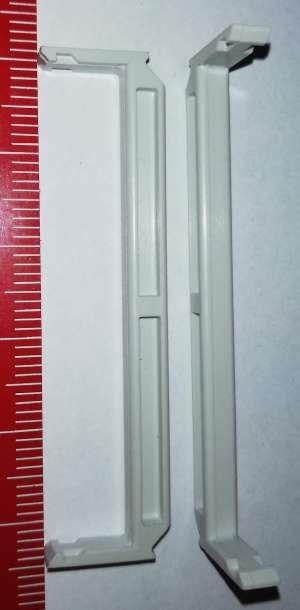 plastová úchytka z samořezných konektorů ( 53mm šedá )  .. balení 100ks za 100Kč