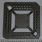 patice PLCC28 SMD .. balení 20ks za 100Kč