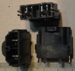 konektor  .. balení 19 ks za 100Kč