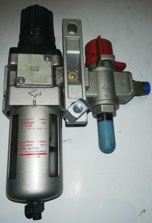 ventil sestava(2) na náhradní díly dle foto