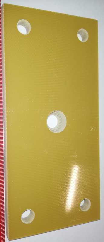 sklotextilová deska (085) , opracovaná  170x80x10mm,