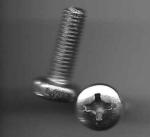 není skladem - šroub M5x12 .. balení 100ks za 50Kč