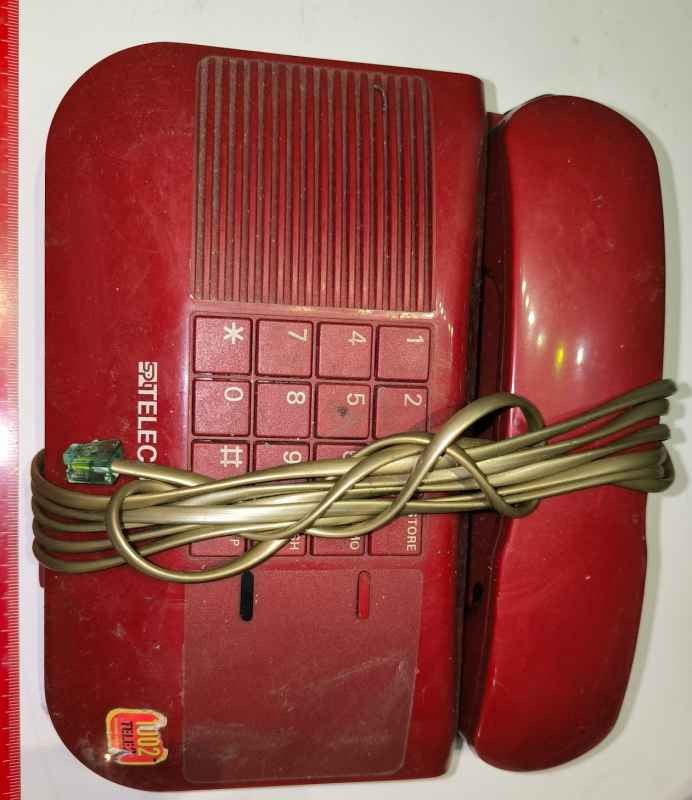 telefon-010 - starý telefonní přístroj, na památku  .. cena na dotaz / price on request