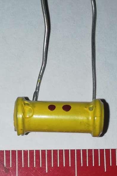 termistor - 2x hnědá tečka - ? 470R