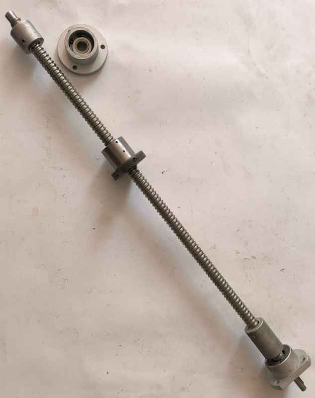 tyc-001 - šroubovnicová vodící tyč, 62cm, dle foto  .. použitý / used