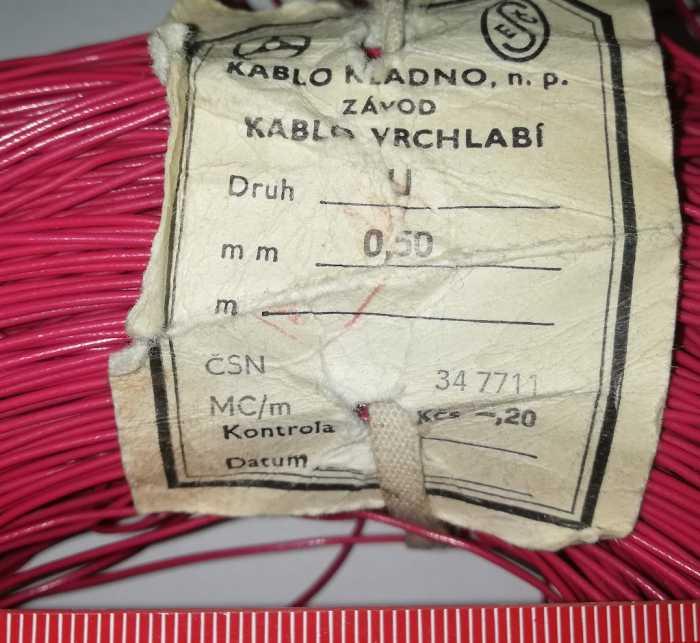 není skladem - drát pocínovaný, červený, KABLO U 0,50, zbytek cca 2,5kg za 250Kč