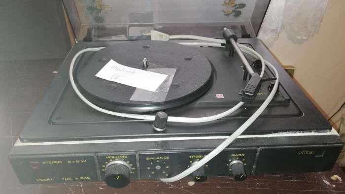 není skladem - gramofon NZC-040, TESLA, na opravu nebo ND