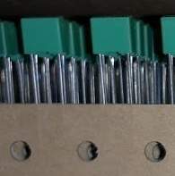 není skladem - C - 4n7/100V RM5 svitkový .. balení 250ks za 90Kč