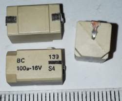 C 100u/16V SMD    .. balení 45ks za 20Kč