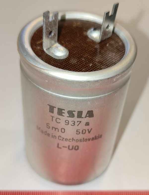 TC937a 5m0 50V - TESLA - pájený, z demontáže